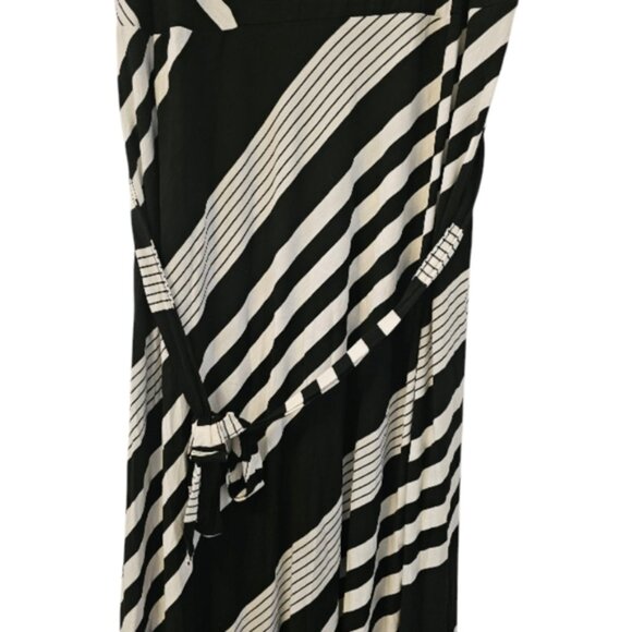 Black and White Addition-Elle Women's Long Striped Sleeveless Maxi Dress - Picture 3 of 10